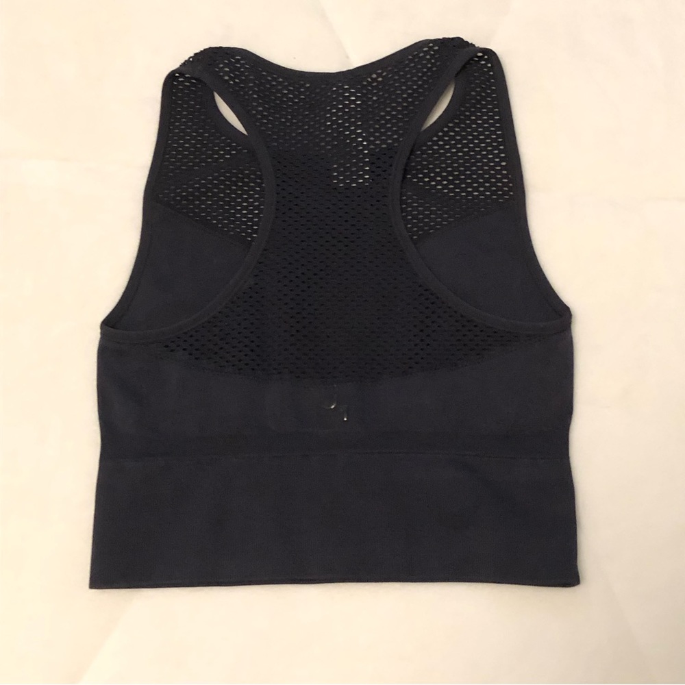 2 Cropped Workout Tanks - Picture 4 of 4